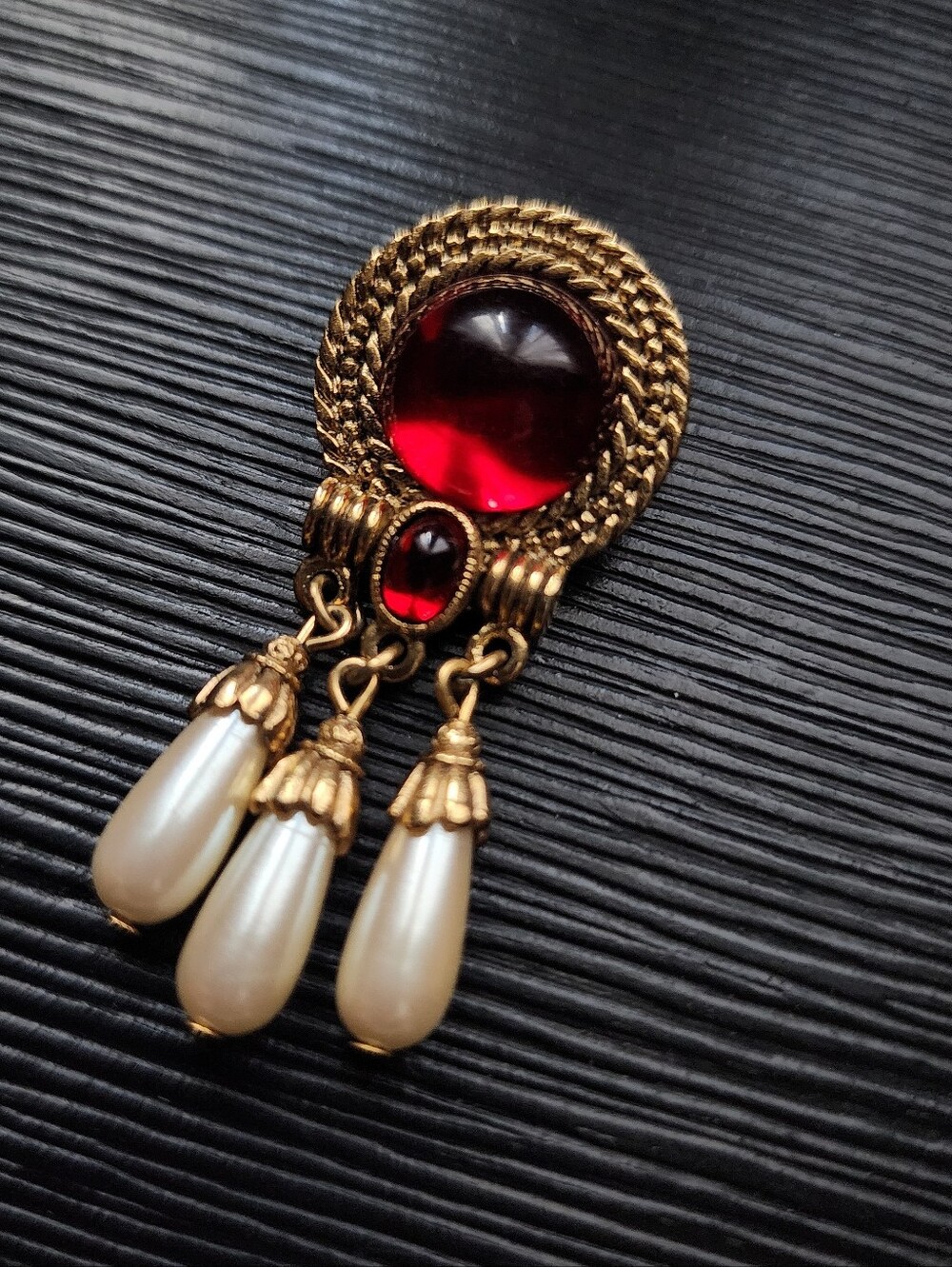 Vintage 1950s Renaissance Revival Red Glass & Faux Pearl Baroque Brooch